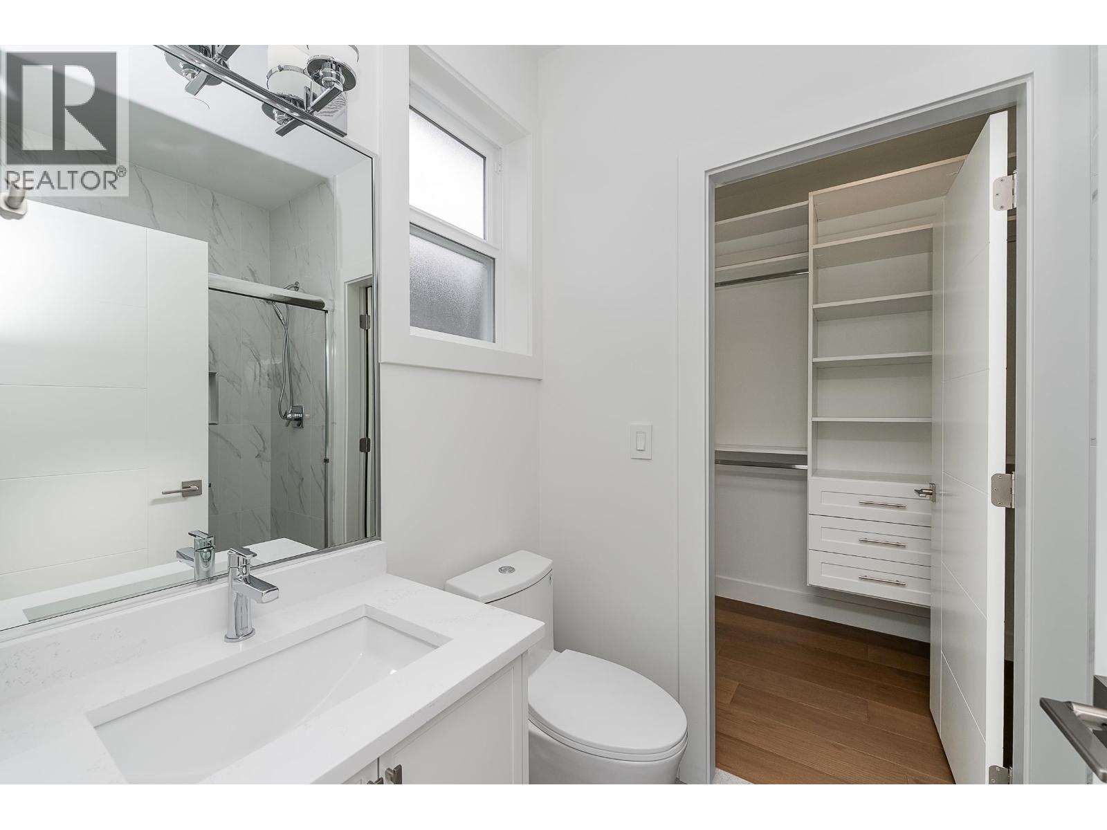 3380 EDINBURGH STREET, Port Coquitlam