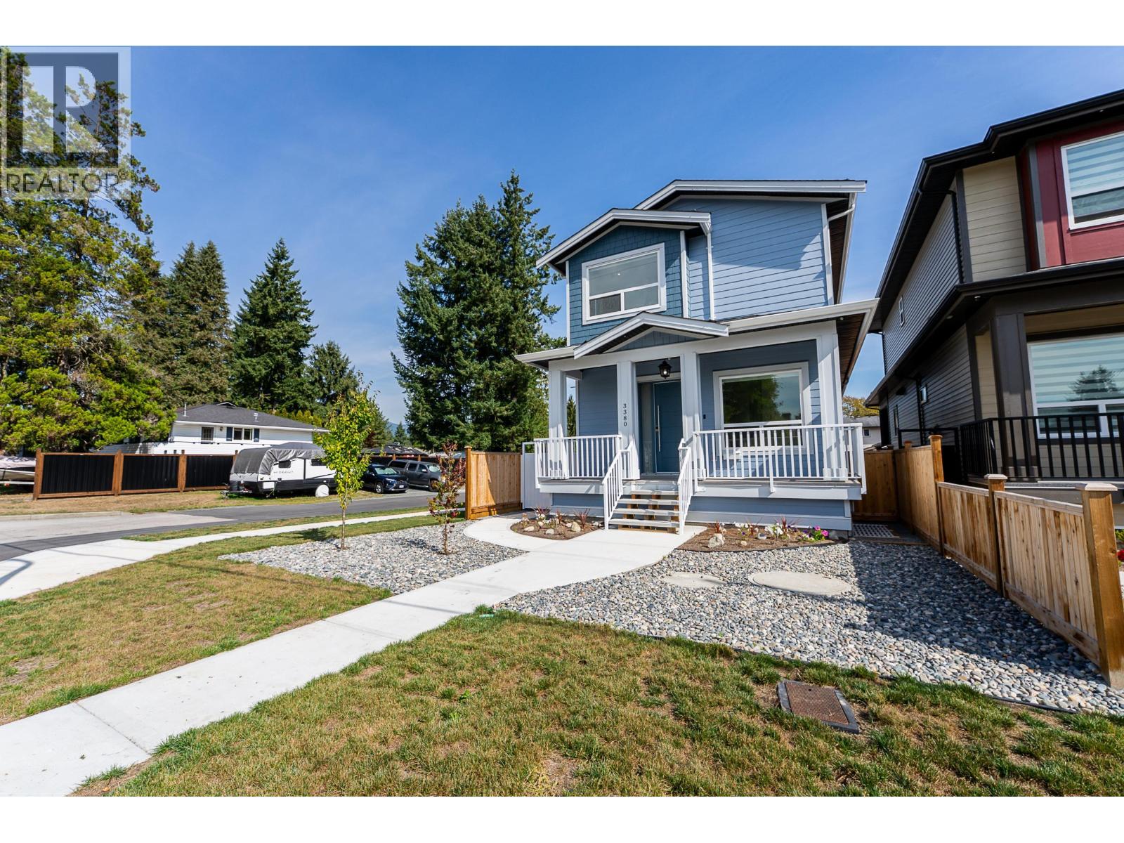 3380 EDINBURGH STREET, Port Coquitlam