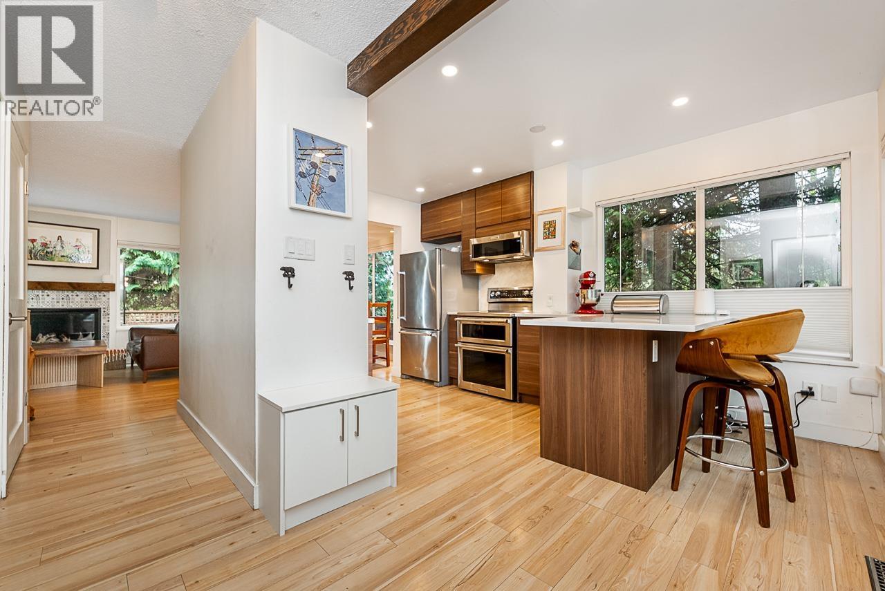 4790 FERNGLEN PLACE, Burnaby