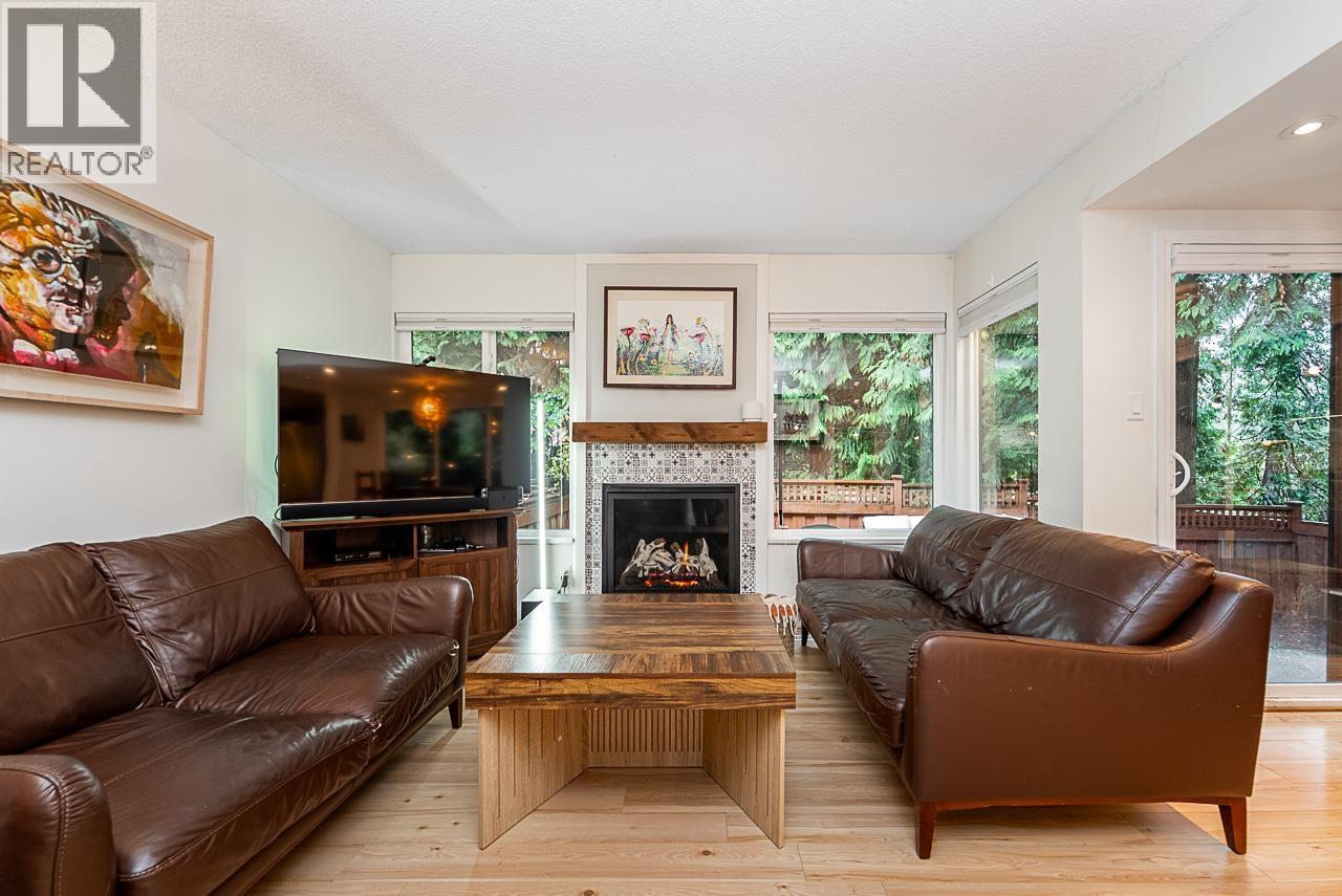 4790 FERNGLEN PLACE, Burnaby