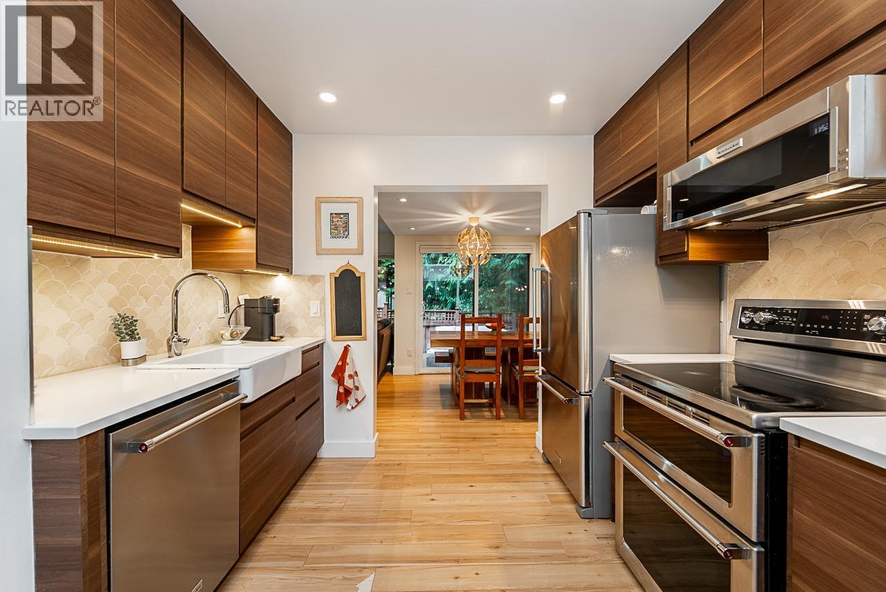 4790 FERNGLEN PLACE, Burnaby