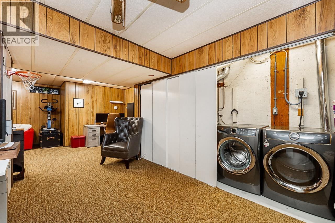 4790 FERNGLEN PLACE, Burnaby