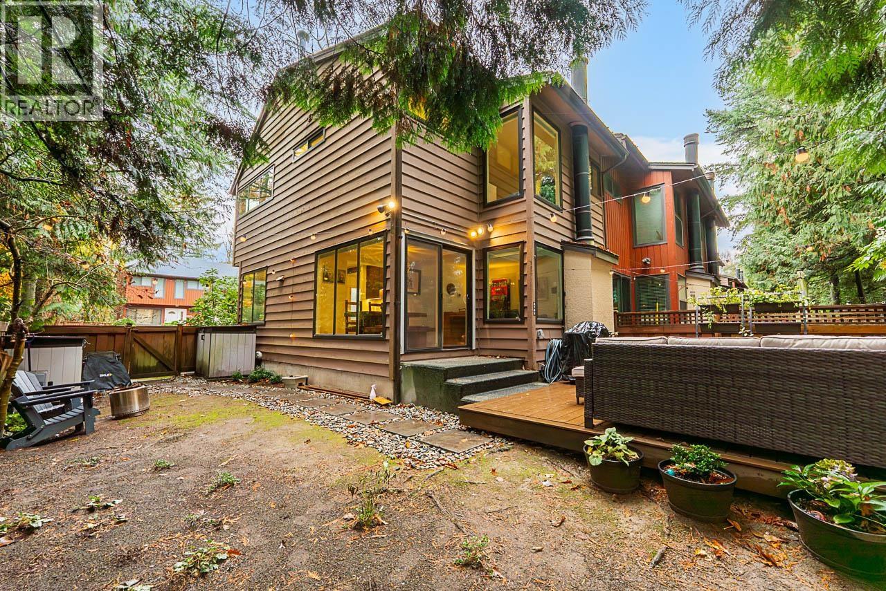 4790 FERNGLEN PLACE, Burnaby