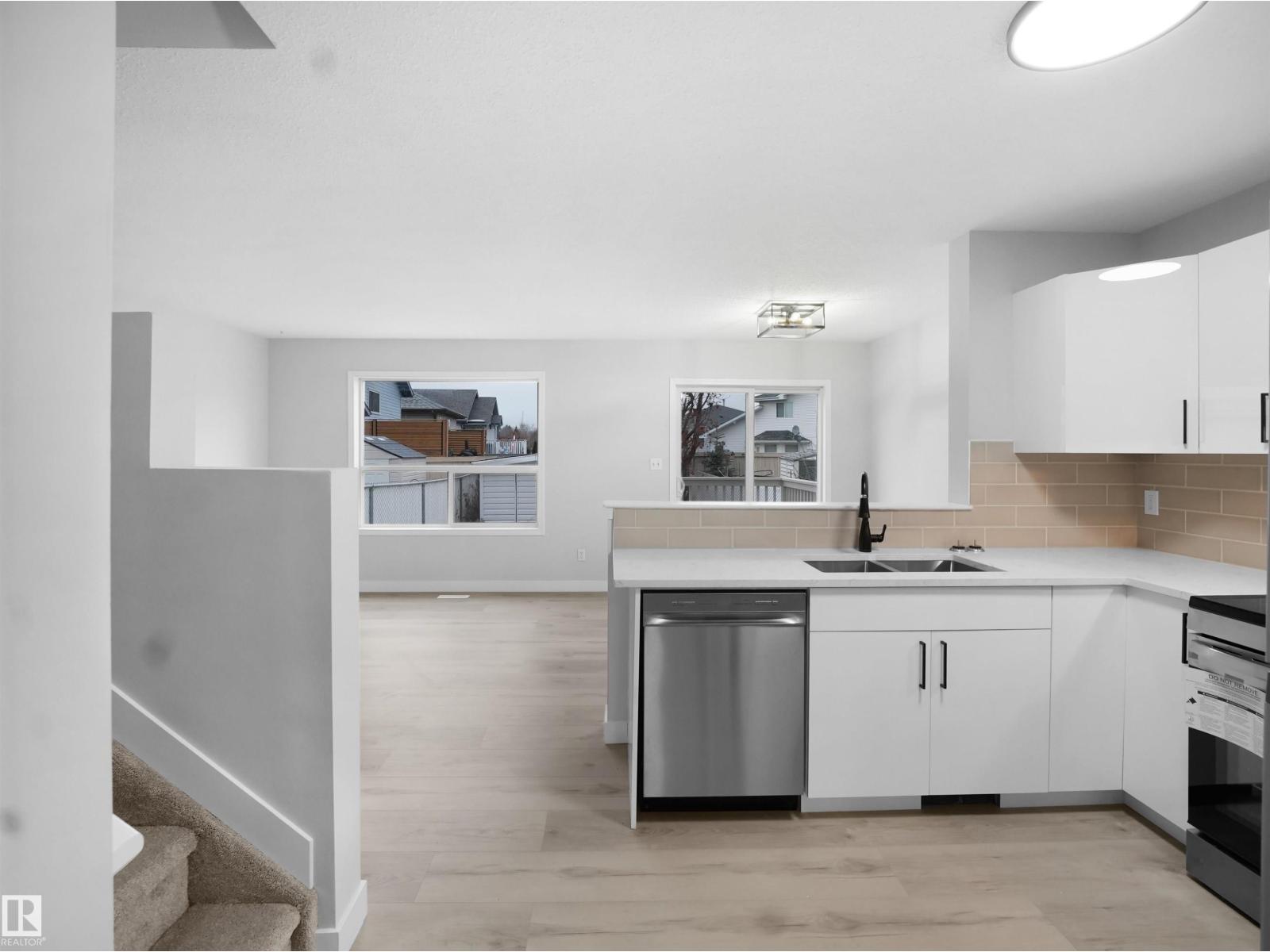 #26 16933 115 ST NW, Edmonton