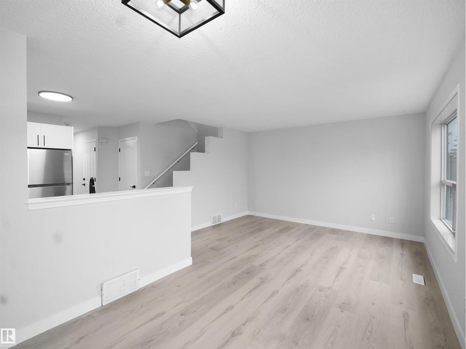 #26 16933 115 ST NW, Edmonton