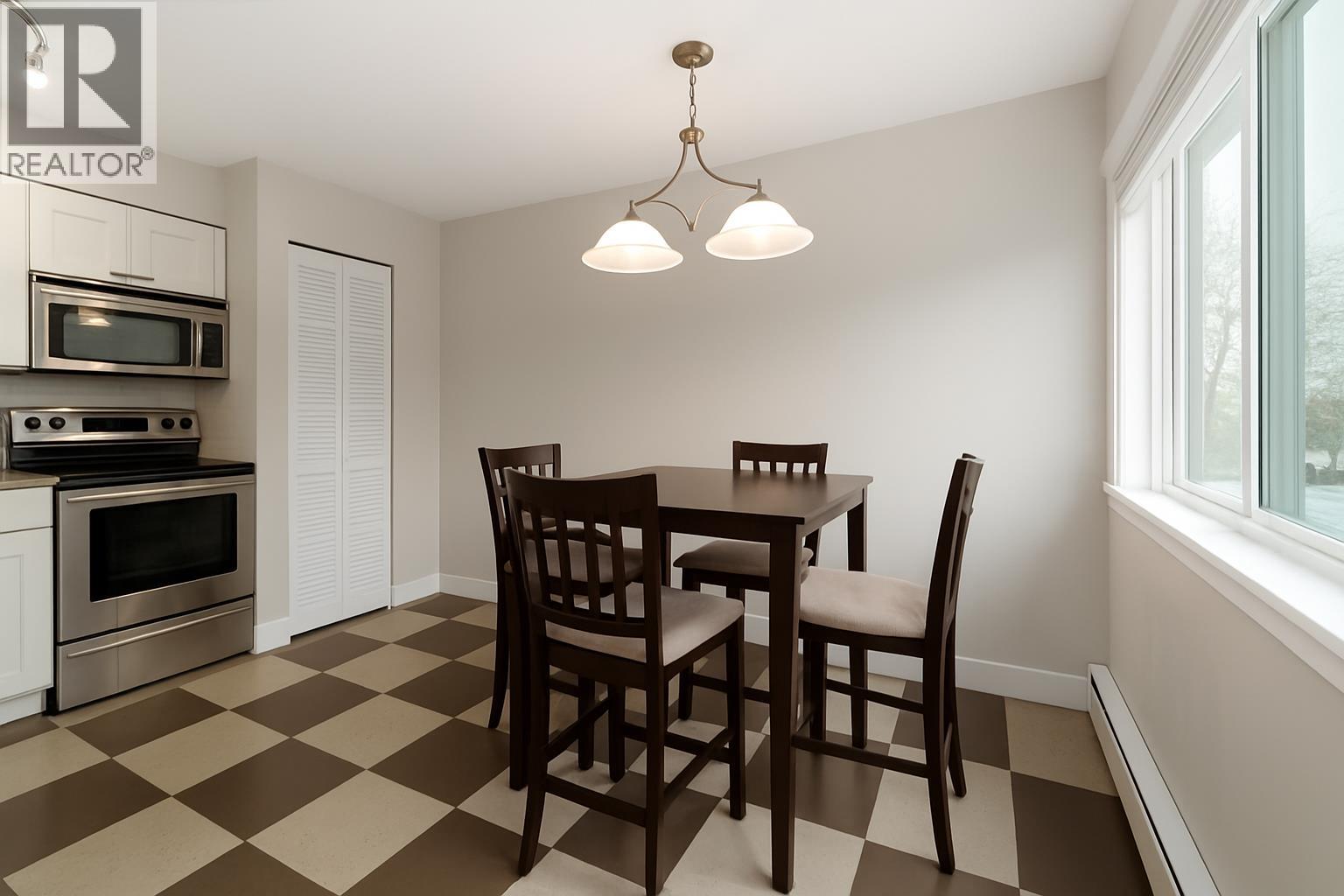 5 314 HIGHLAND WAY, Port Moody