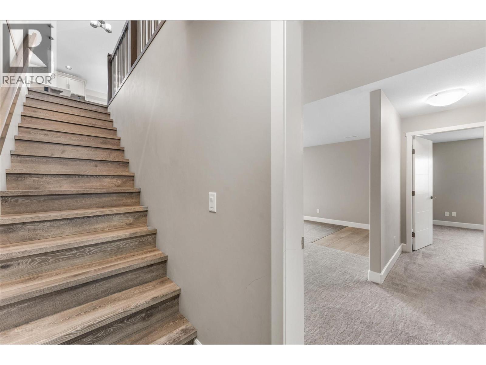 5 1342 Shaunna Road, Kelowna