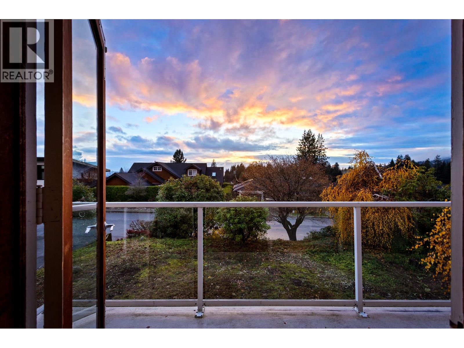 4150 CANTERBURY CRESCENT, North Vancouver