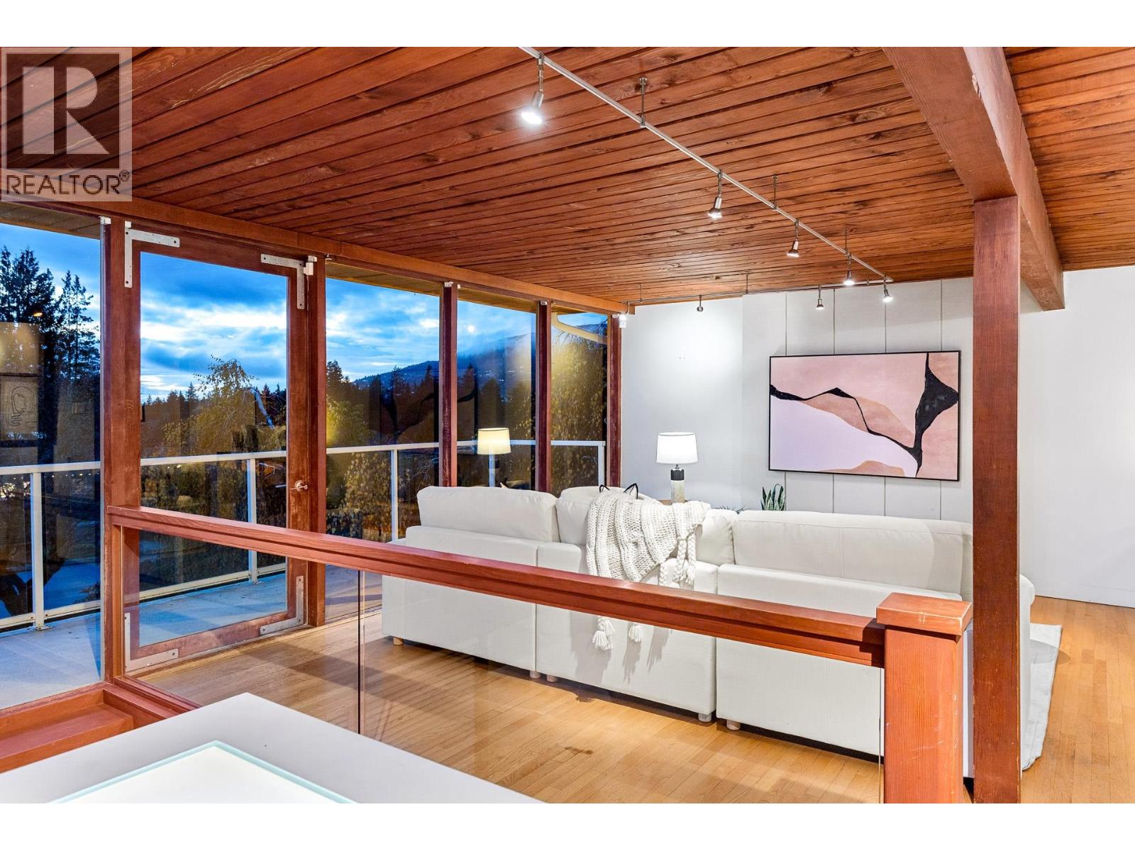 4150 CANTERBURY CRESCENT, North Vancouver