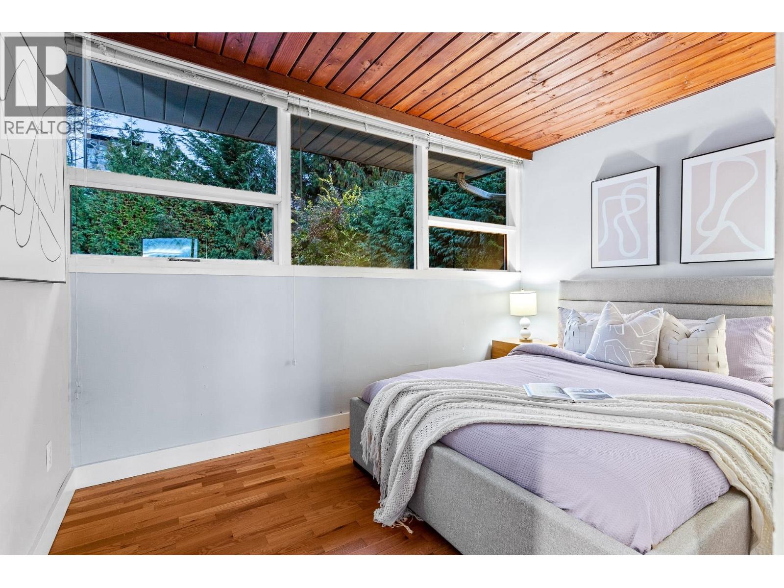 4150 CANTERBURY CRESCENT, North Vancouver