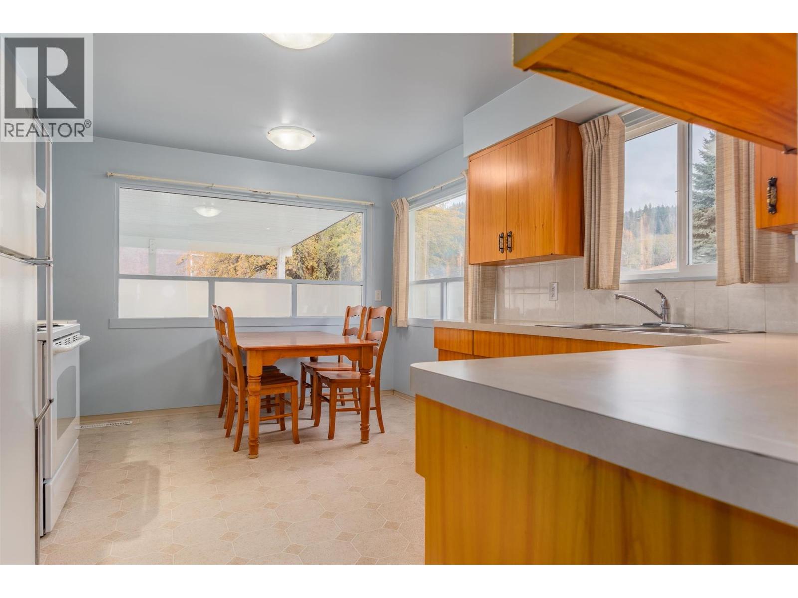 3410 Aster Drive, Trail