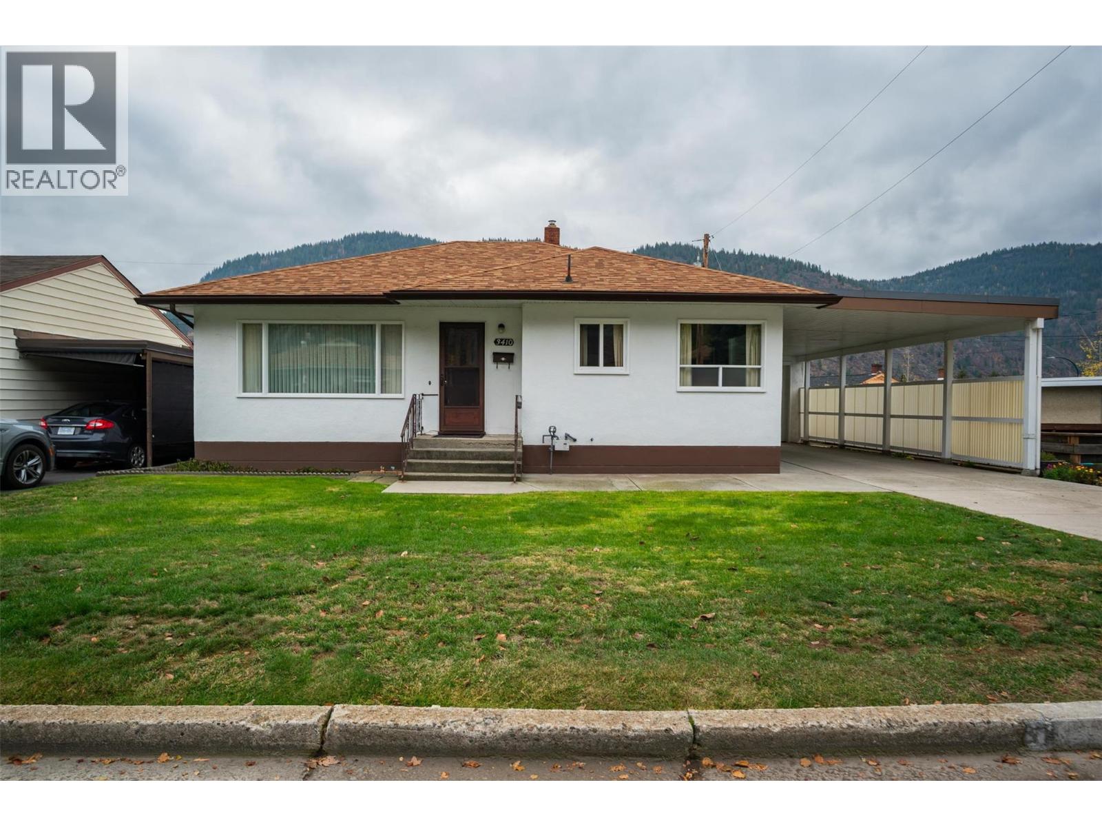 3410 Aster Drive, Trail