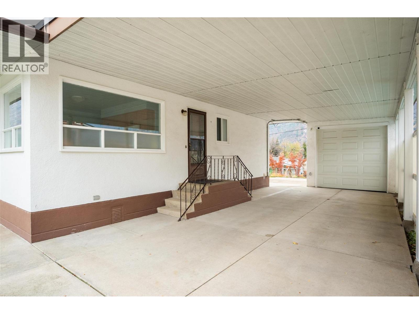 3410 Aster Drive, Trail