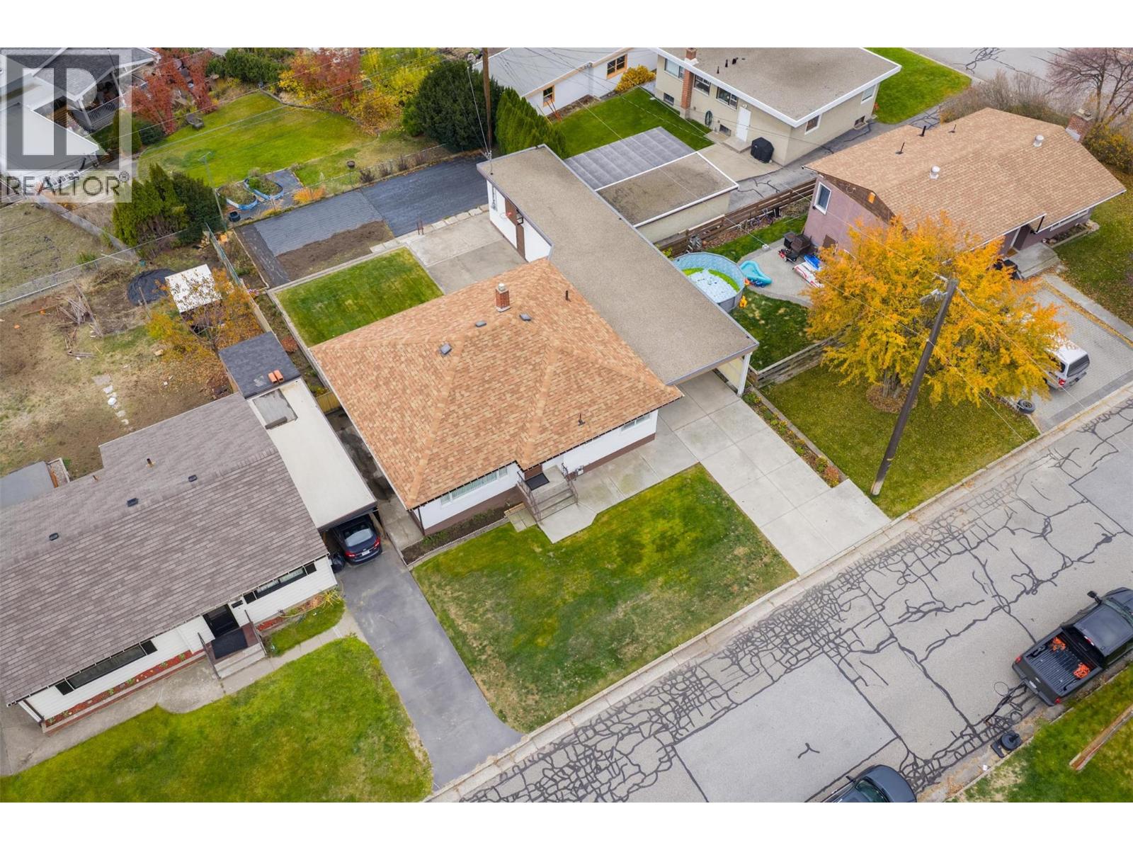 3410 Aster Drive, Trail