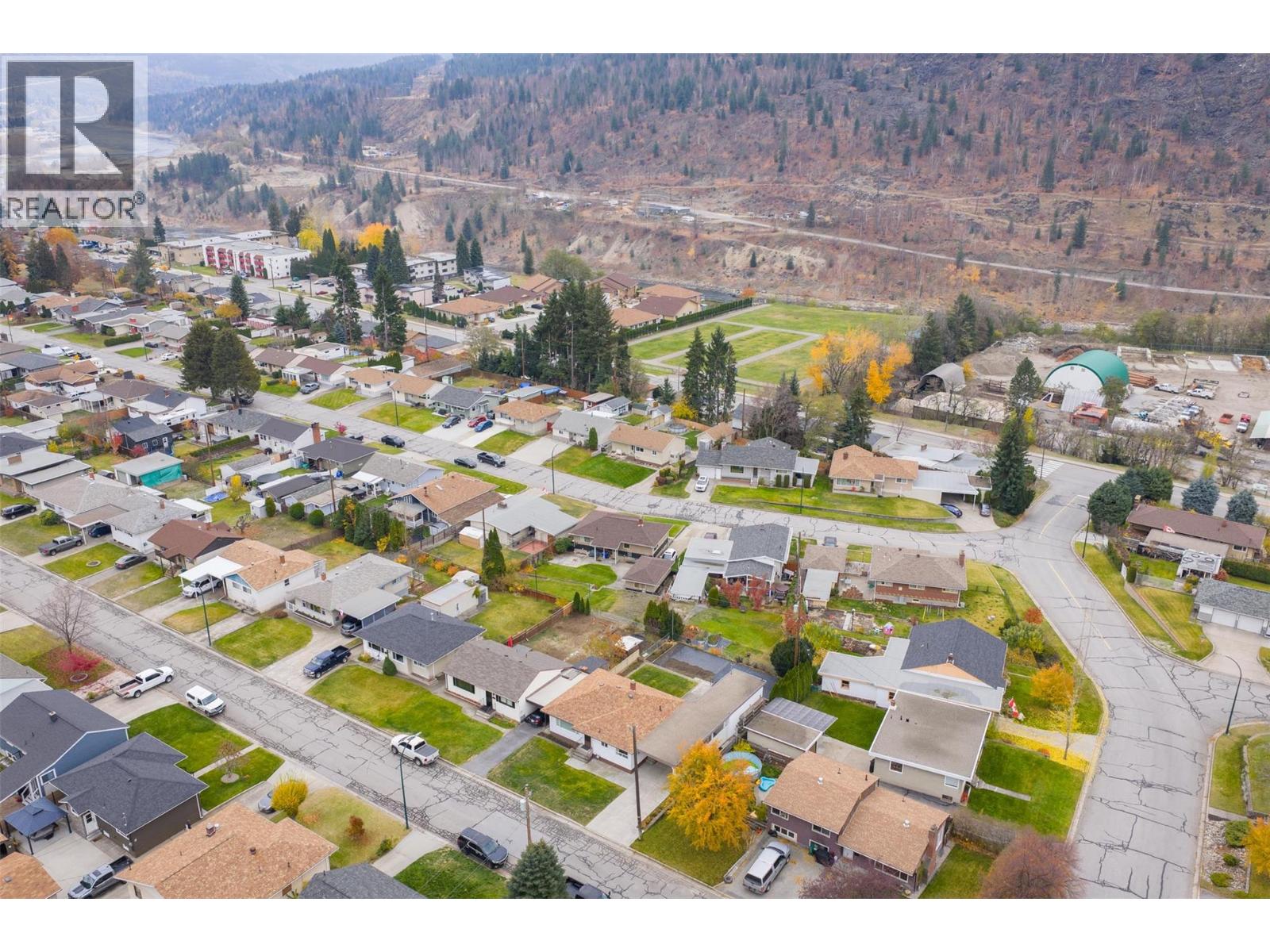 3410 Aster Drive, Trail