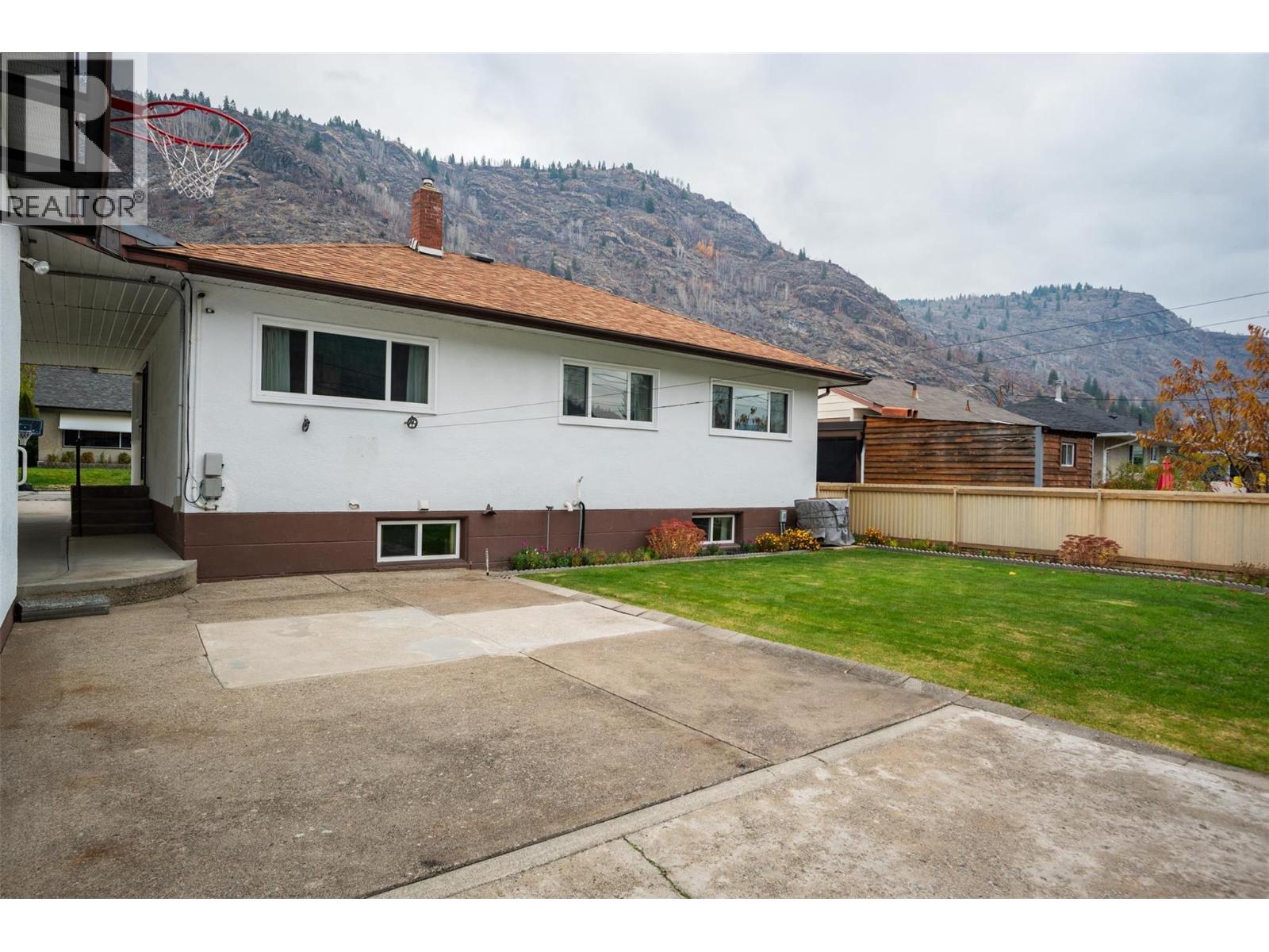 3410 Aster Drive, Trail