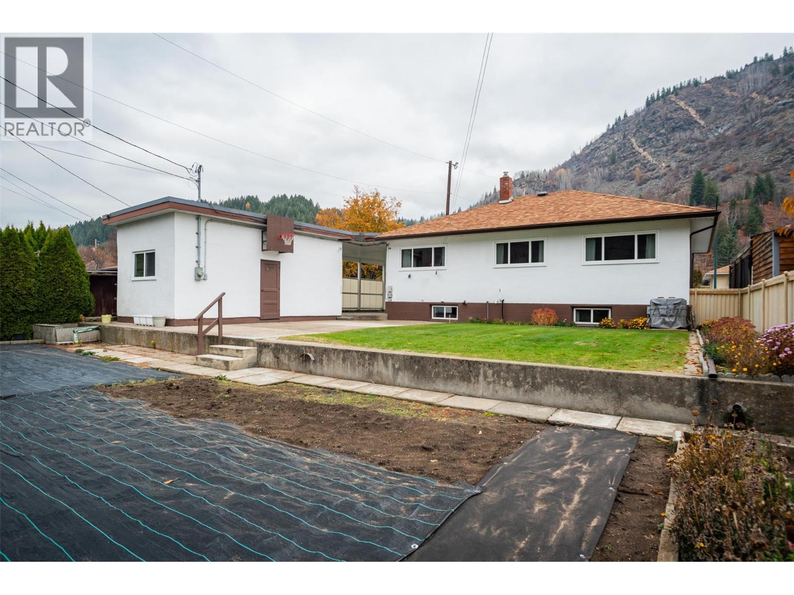 3410 Aster Drive, Trail