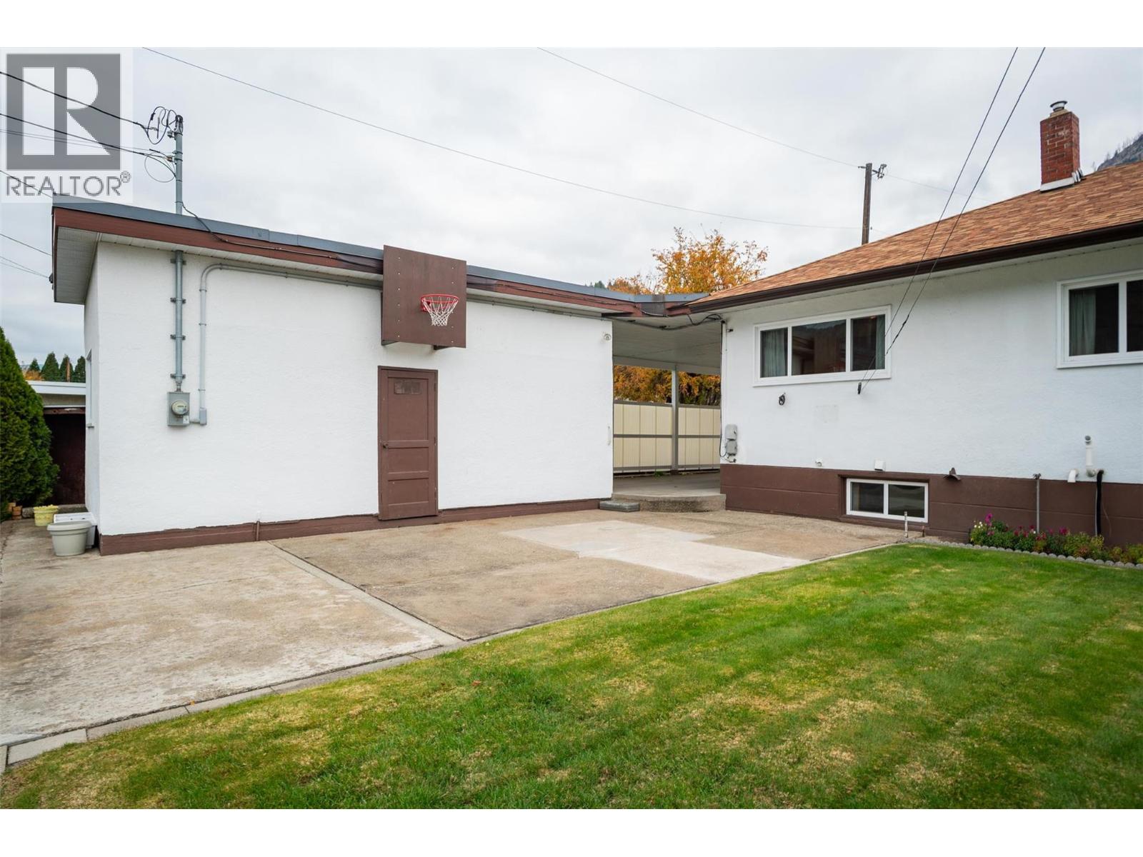 3410 Aster Drive, Trail