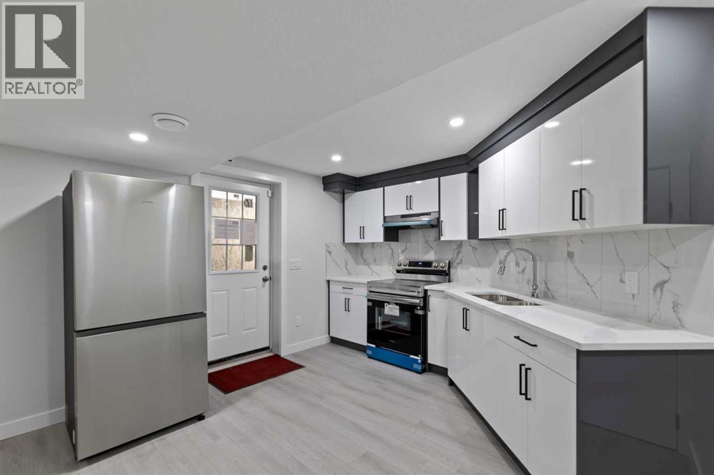 Single Family House for Sale in  Saddlecrest Green NE Saddle Ridge Calgary 