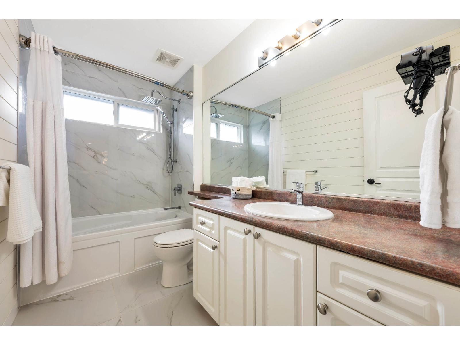 6185 167A AVENUE, Surrey