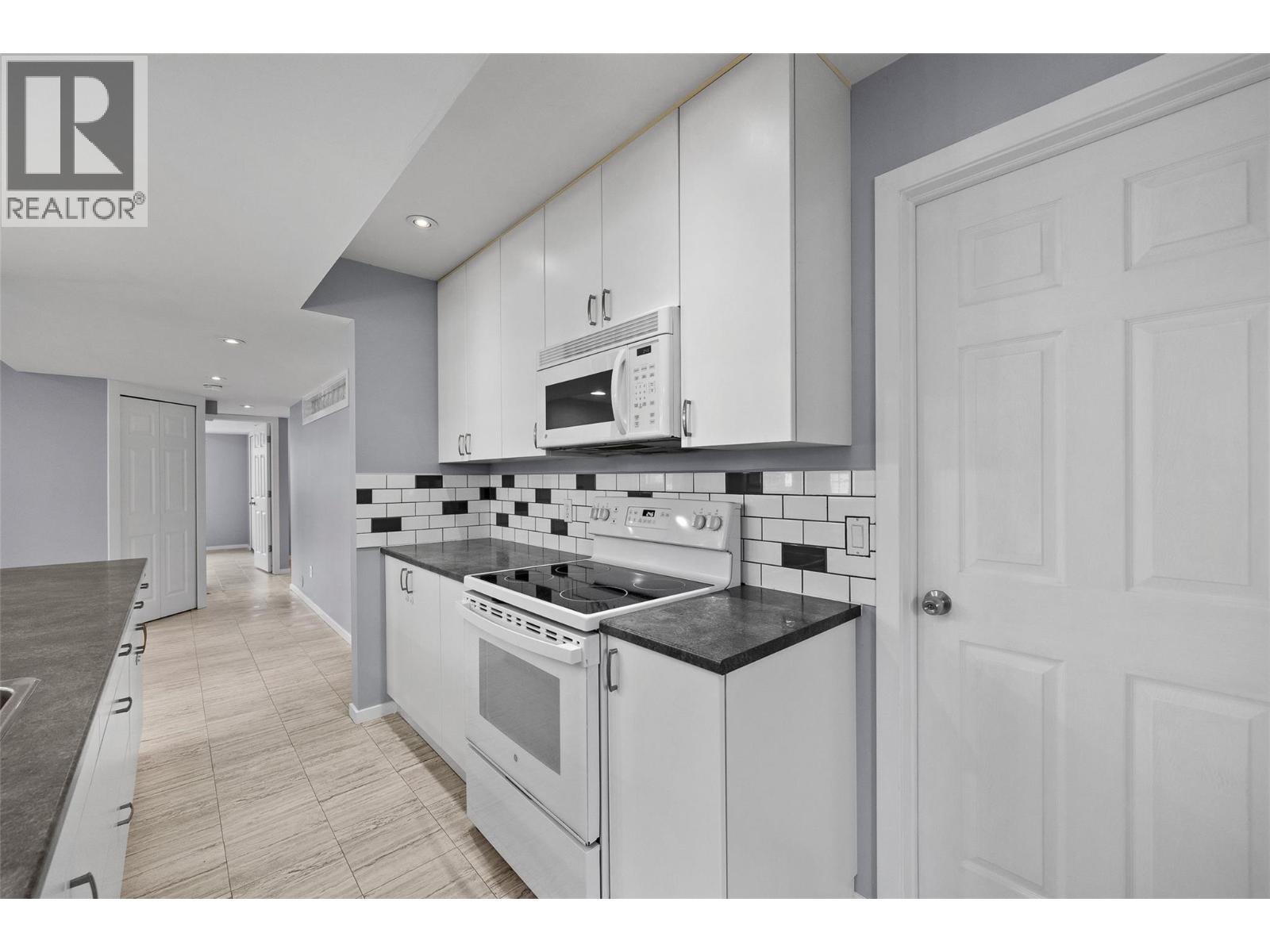  1503 Tanemura Crescent, Kelowna