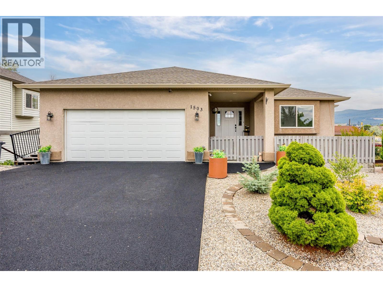  1503 Tanemura Crescent, Kelowna