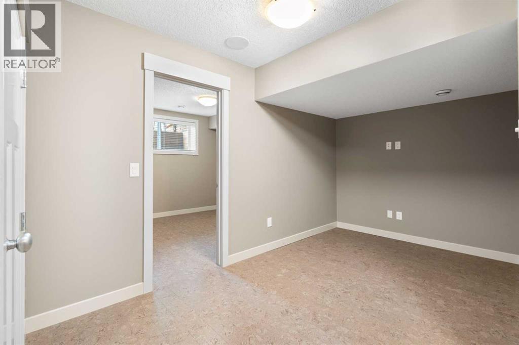 Single Family House for Sale in    Avenue NW Montgomery Calgary 