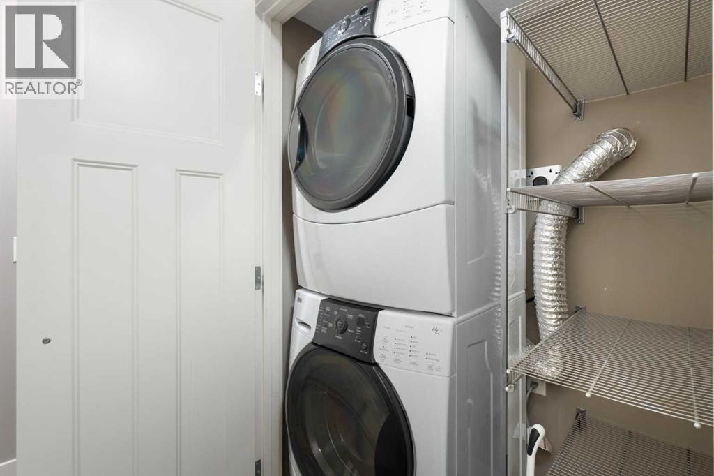 Single Family House for Sale in    Avenue NW Montgomery Calgary 