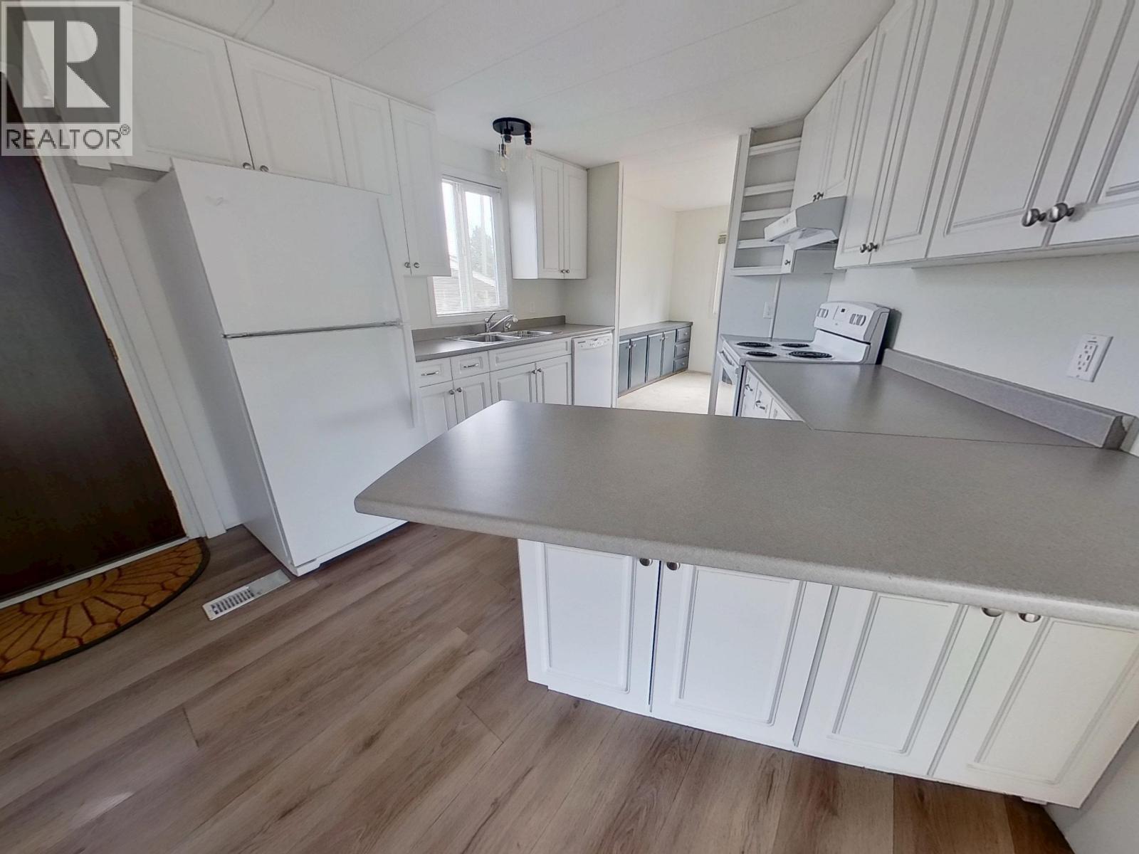 577 WILLIS STREET, Quesnel