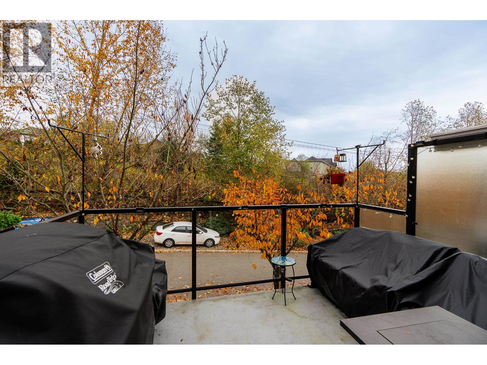 21 1299 COAST MERIDIAN ROAD, Coquitlam