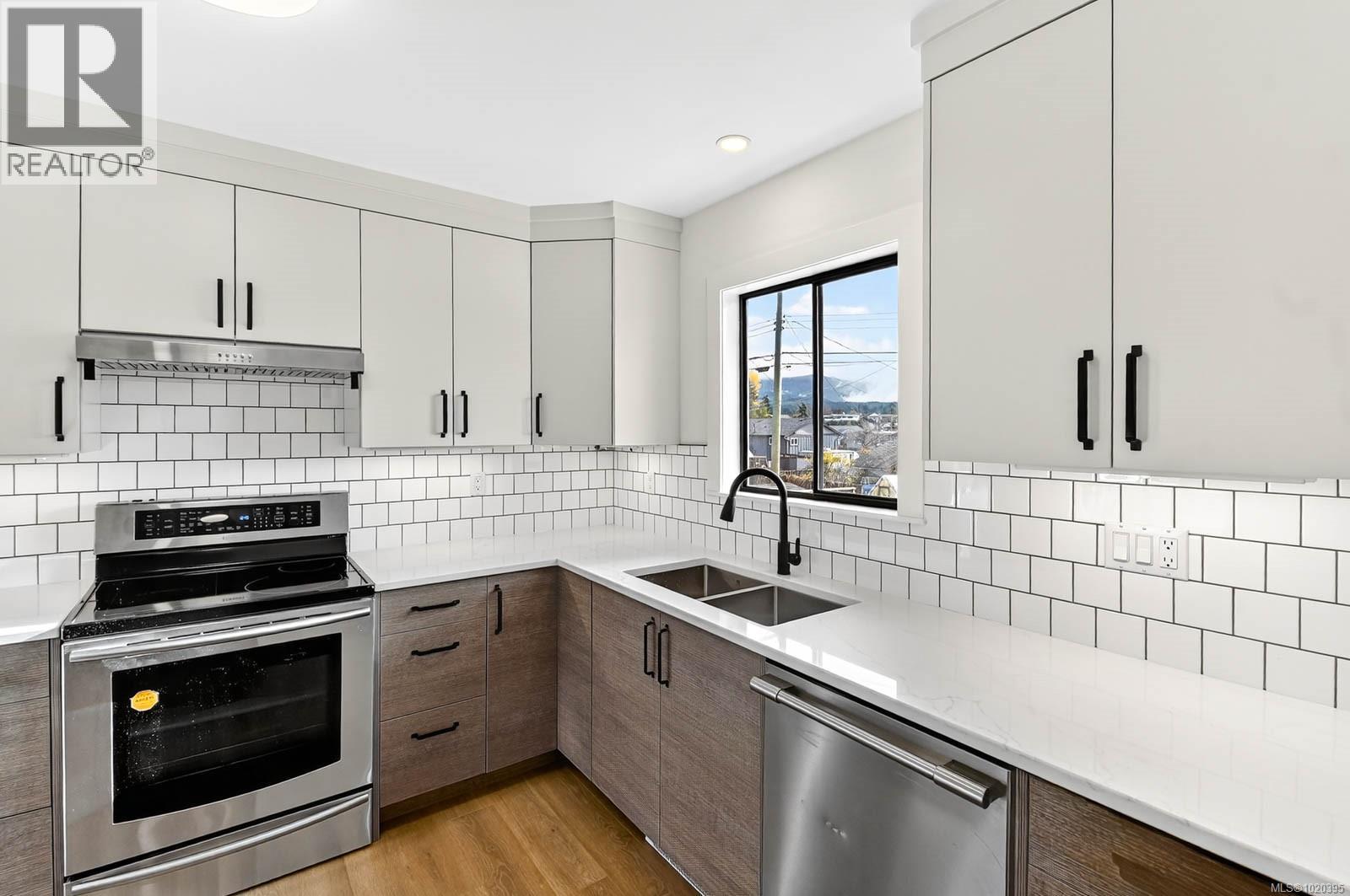 3782 Grieve Rd, Port Alberni