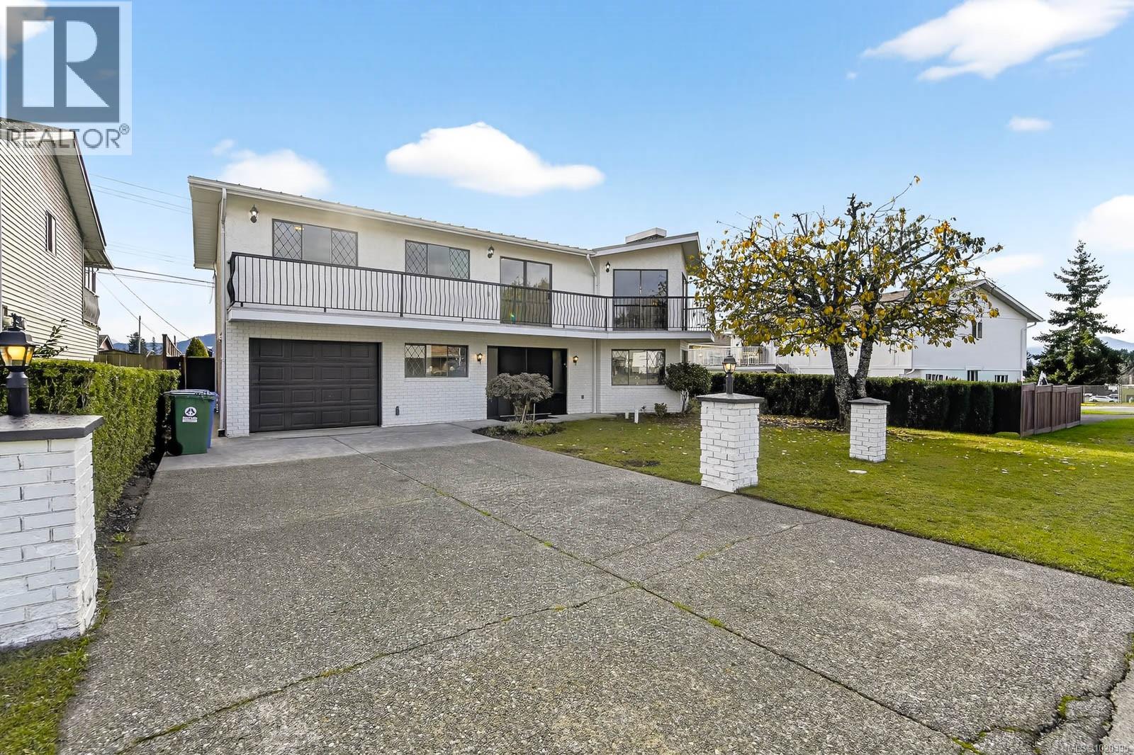 3782 Grieve Rd, Port Alberni