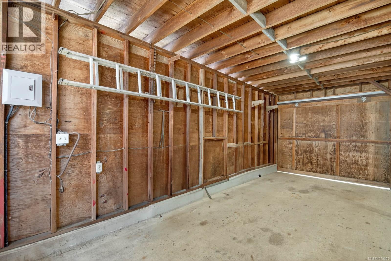 3782 Grieve Rd, Port Alberni