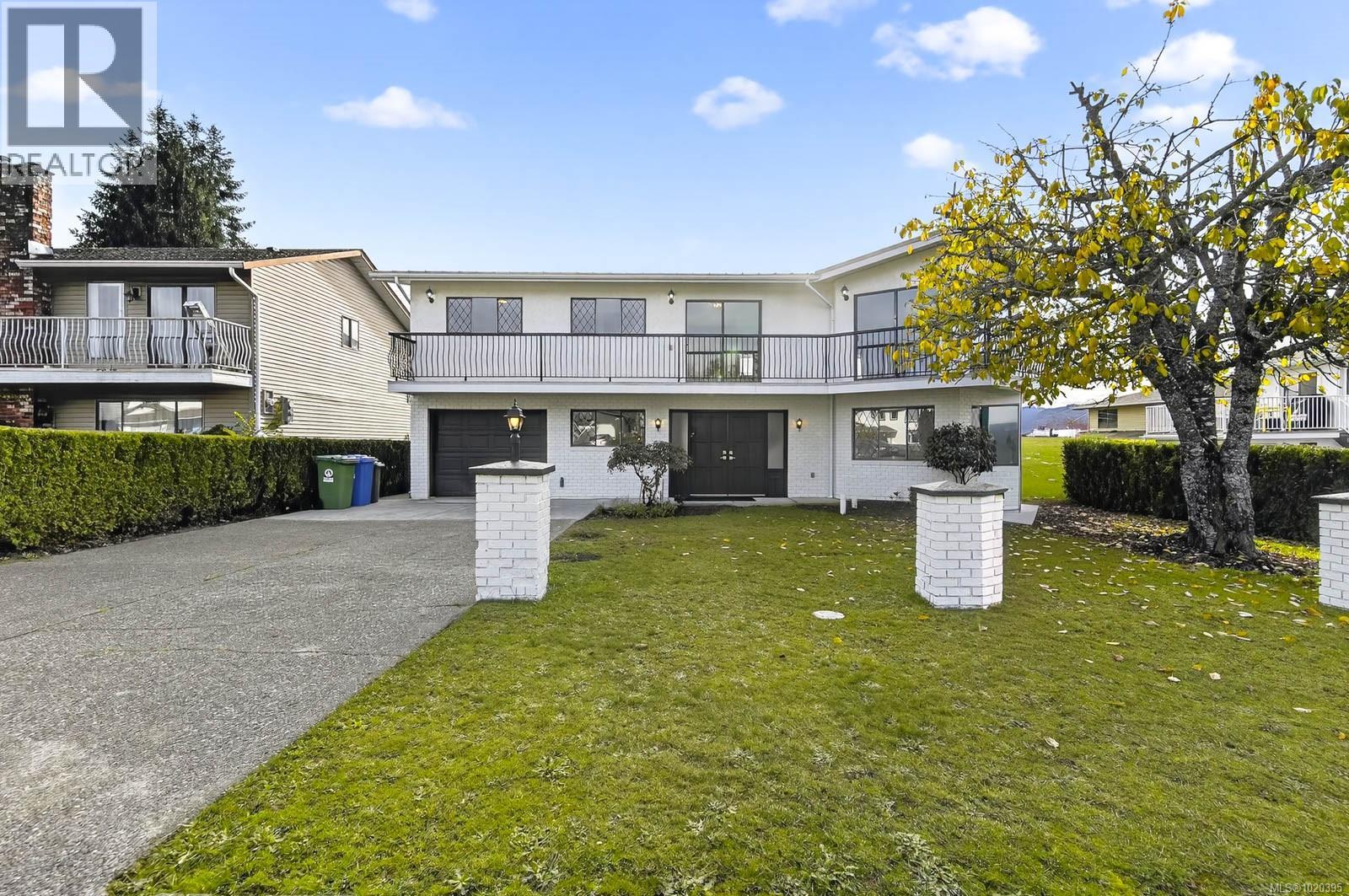 3782 Grieve Rd, Port Alberni