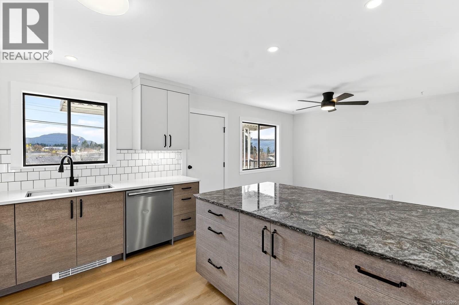 3782 Grieve Rd, Port Alberni