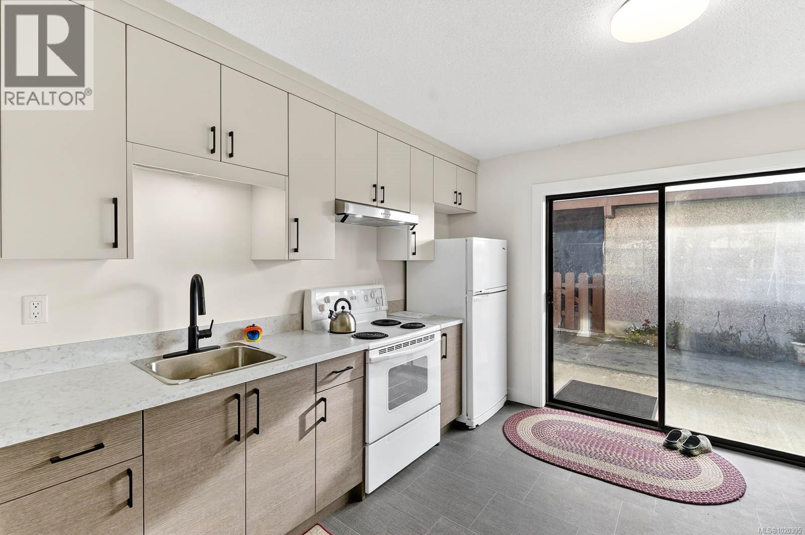 3782 Grieve Rd, Port Alberni