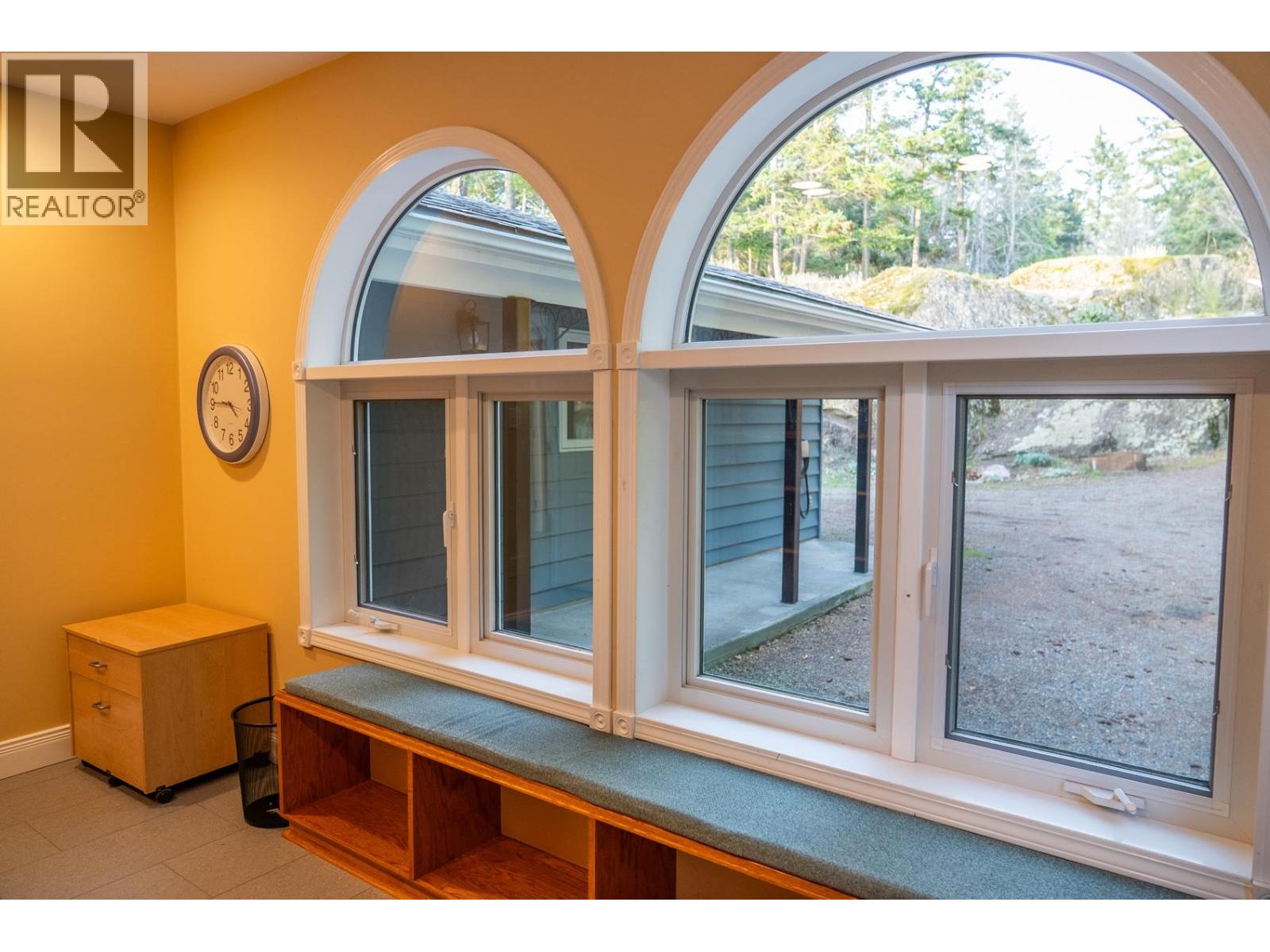 37189 SCHOONER WAY, Pender Island