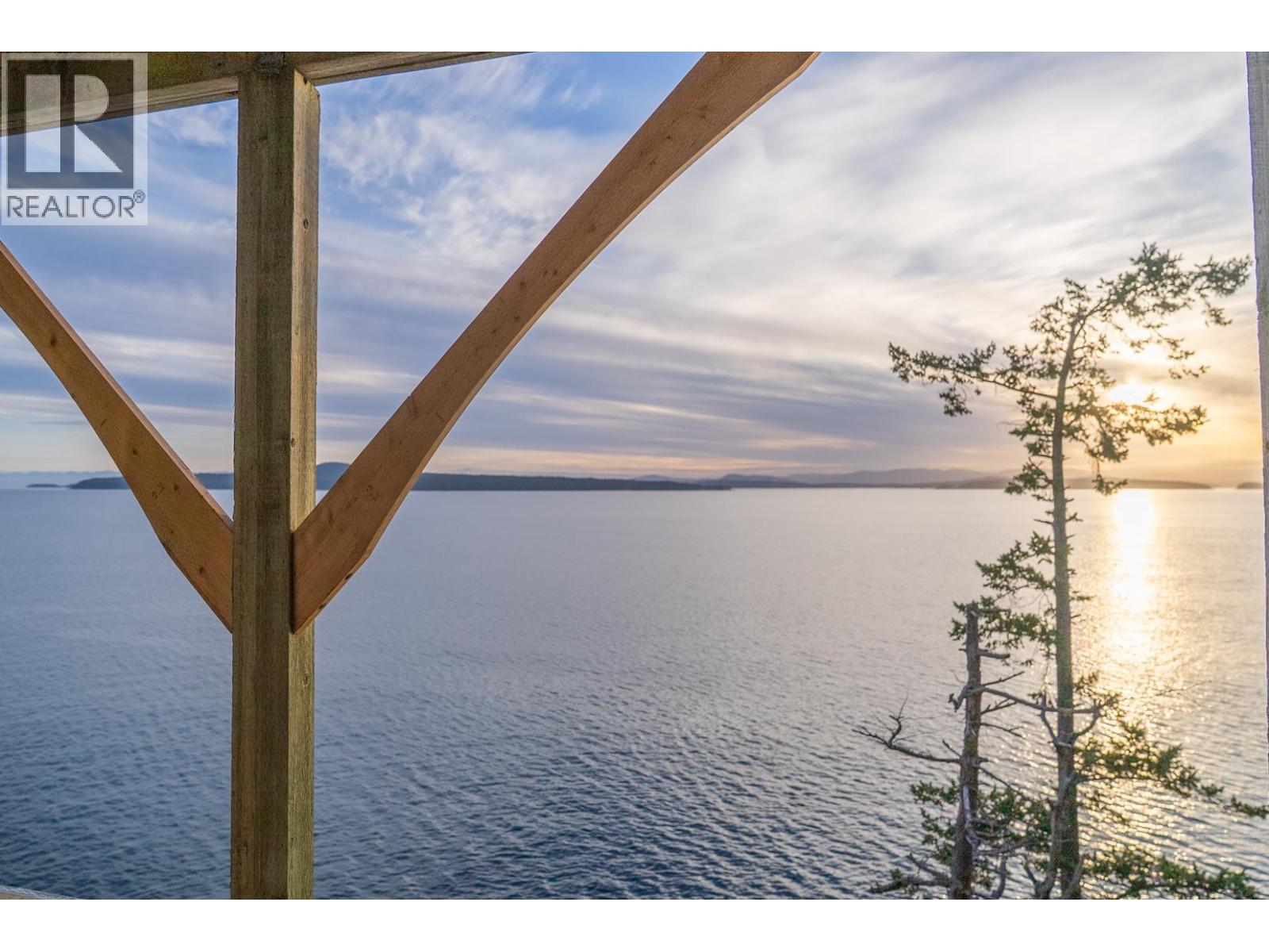 37189 SCHOONER WAY, Pender Island