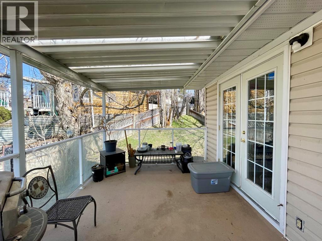 10 Beryl Drive, Logan Lake