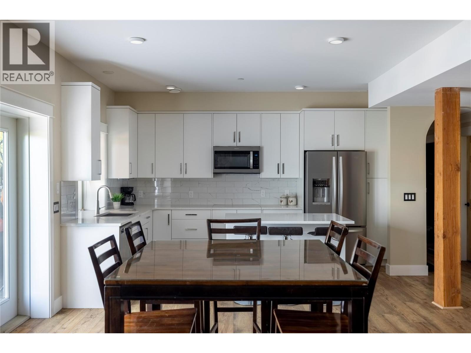  1727 Davidson Road, Lake Country