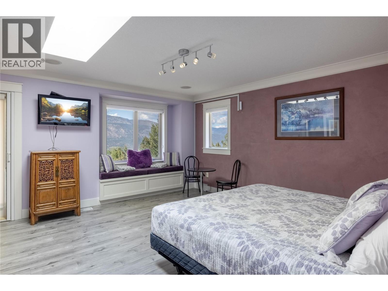  1727 Davidson Road, Lake Country