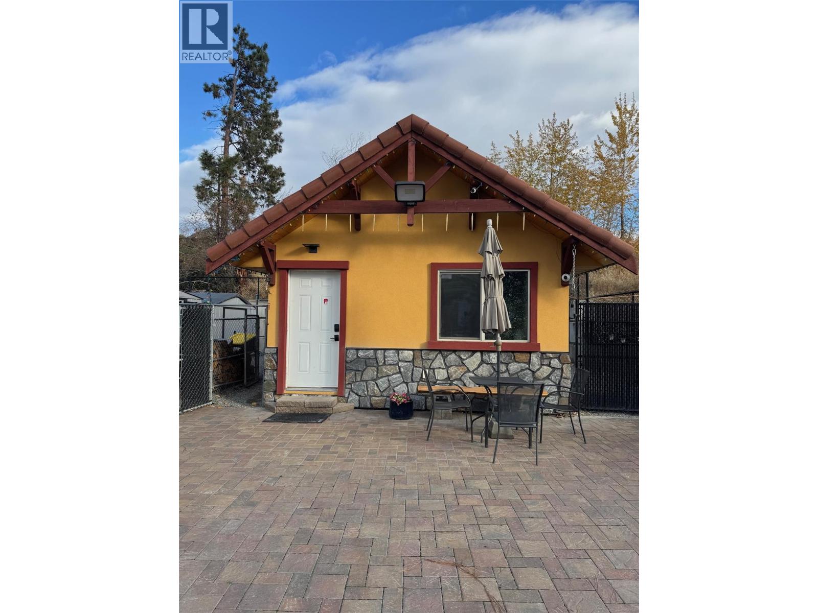  1727 Davidson Road, Lake Country