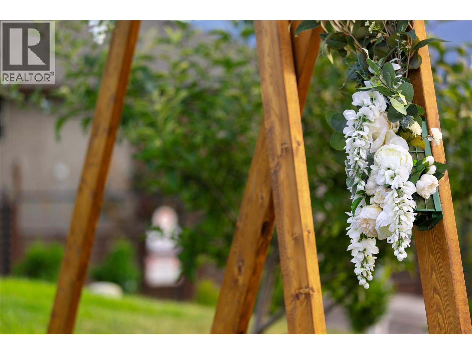  1727 Davidson Road, Lake Country