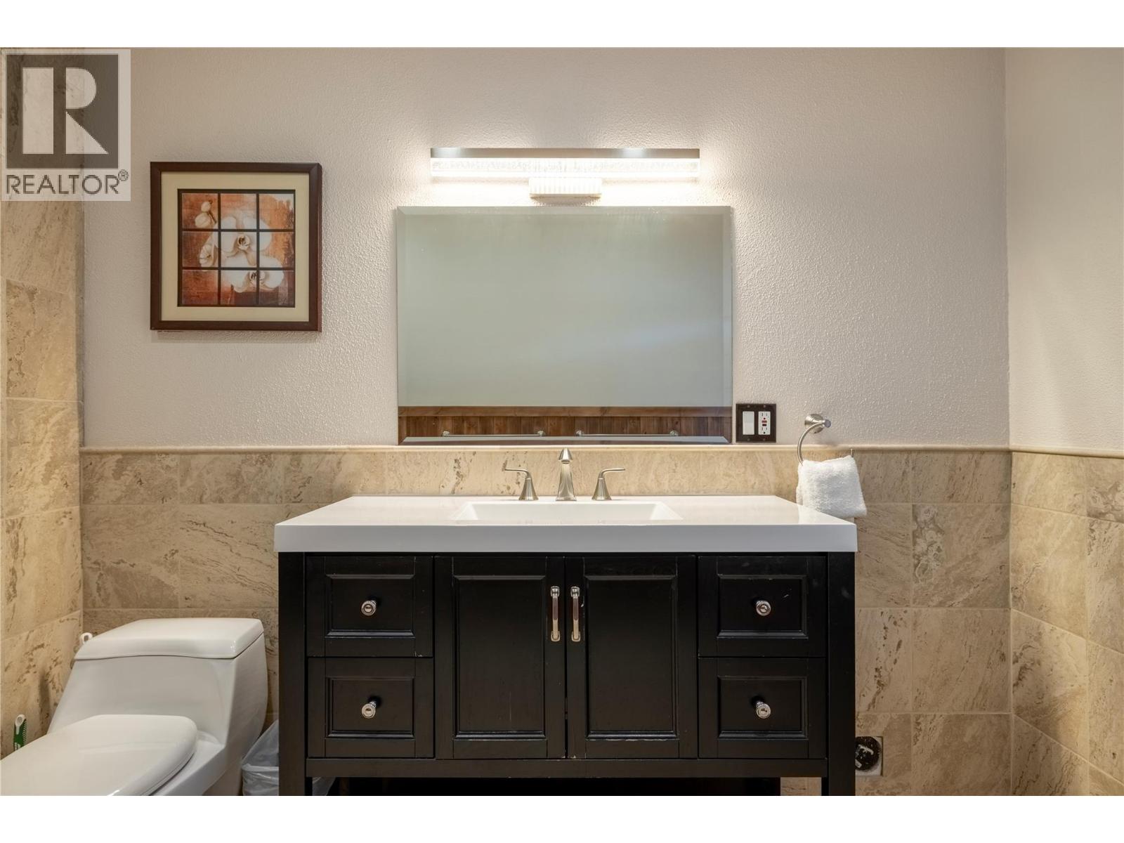  1727 Davidson Road, Lake Country