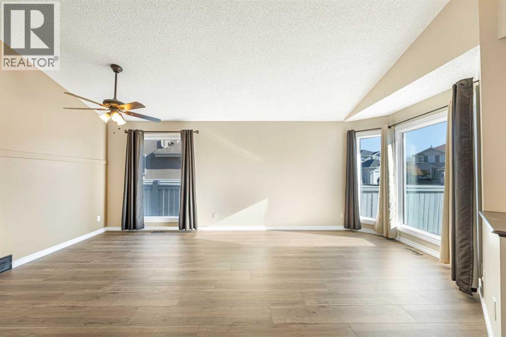 Single Family House 4 Level for Sale in  Hidden Vale Place NW Hidden Valley Calgary 