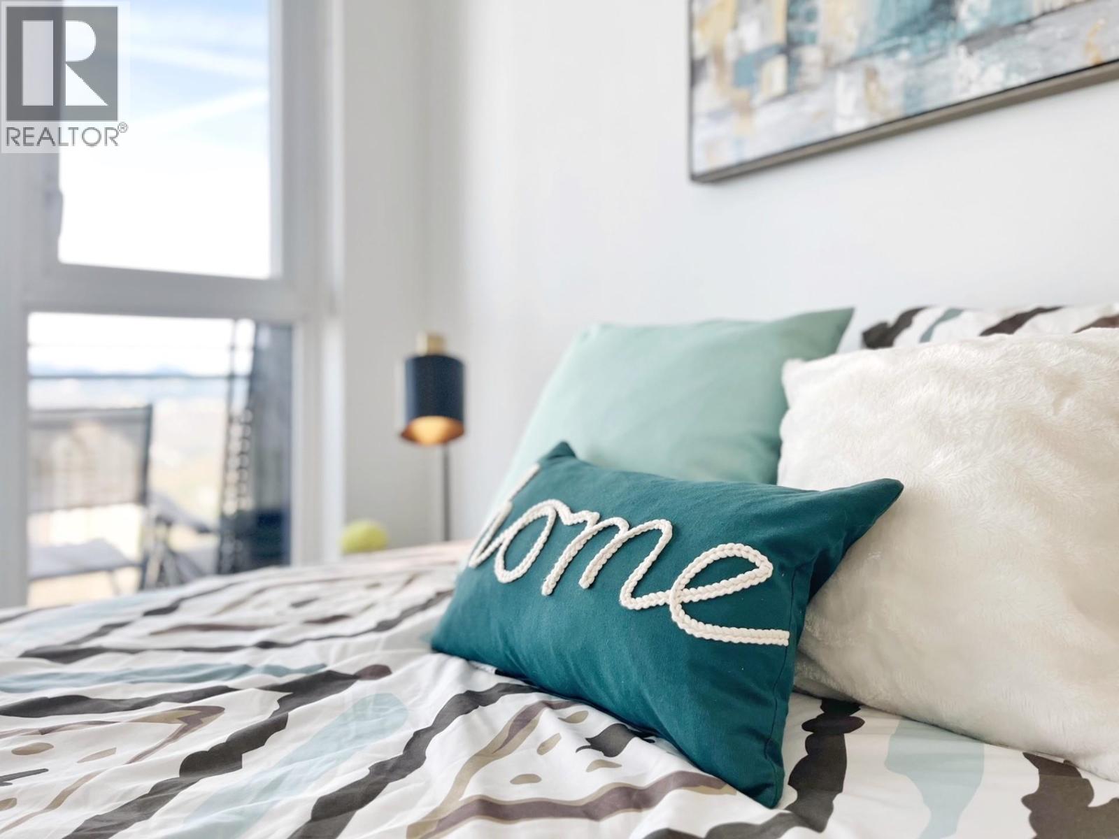 2308 6098 STATION STREET, Burnaby