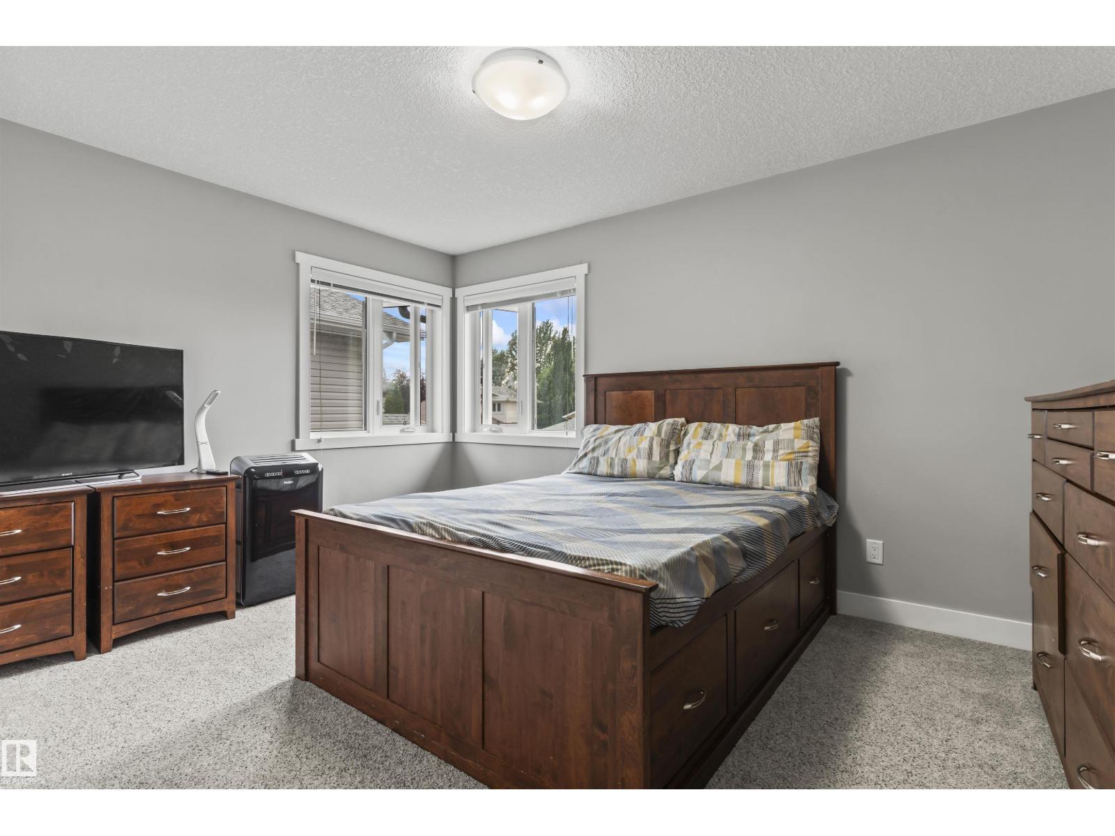 3747 30 ST NW, Edmonton