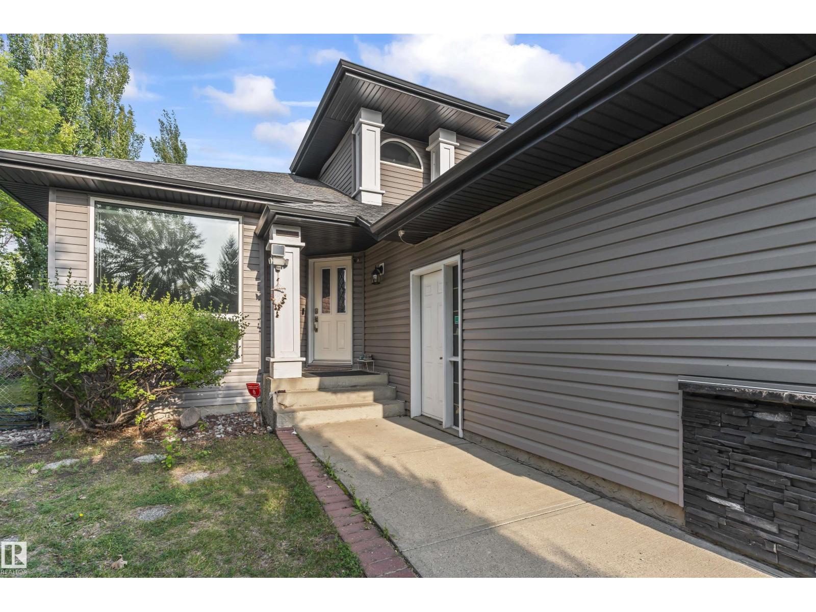 3747 30 ST NW, Edmonton