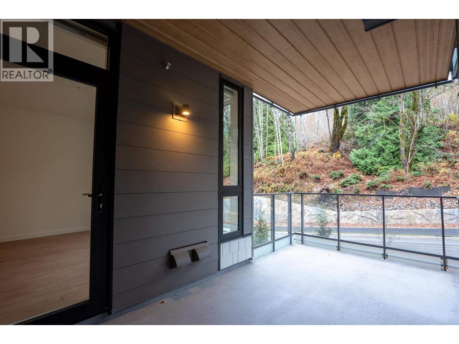 304 1506 SCOTT CRESCENT, Squamish