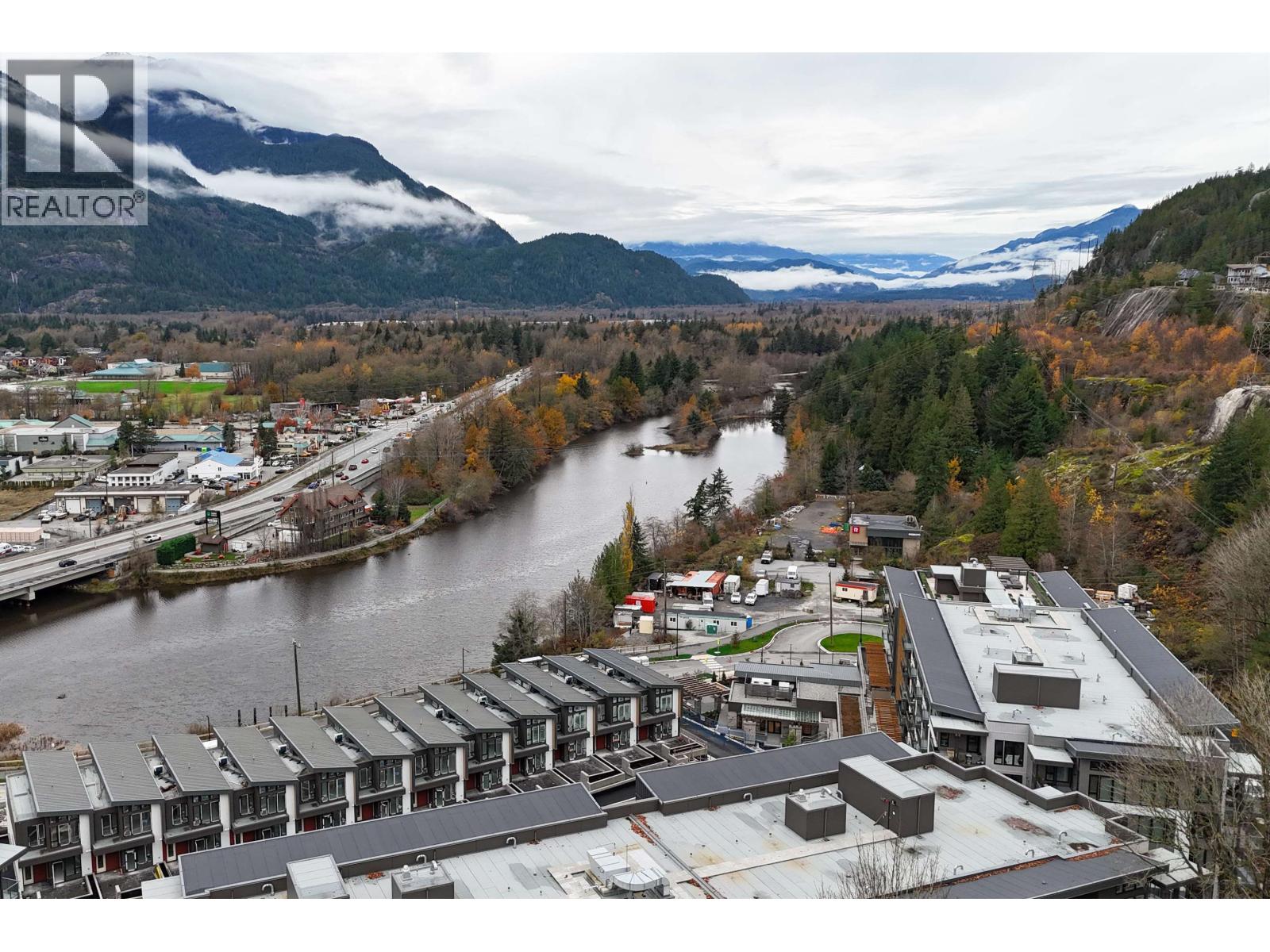 304 1506 SCOTT CRESCENT, Squamish